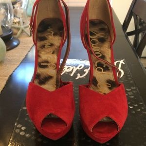 Pre-Owned Sam Edelman Marina PeepToe Heel